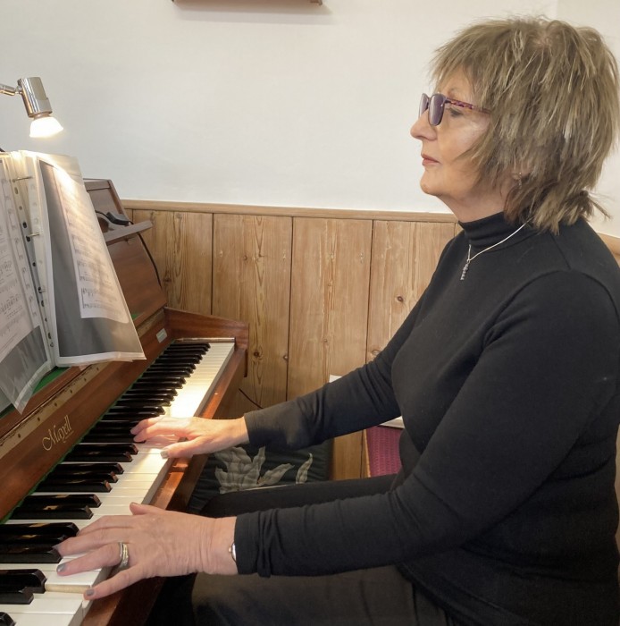Ebenezer Baptist Church Melksham Watch our services